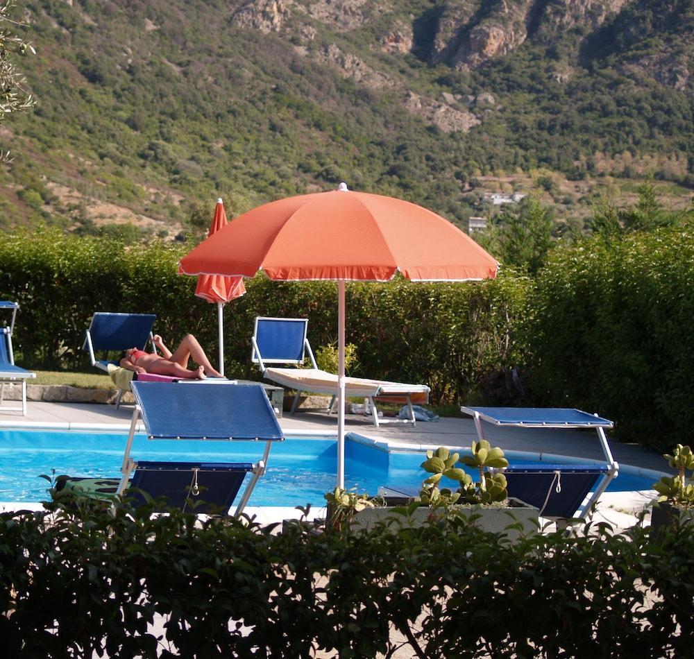 Natur Hotel Tanca Cardedu Buitenkant foto