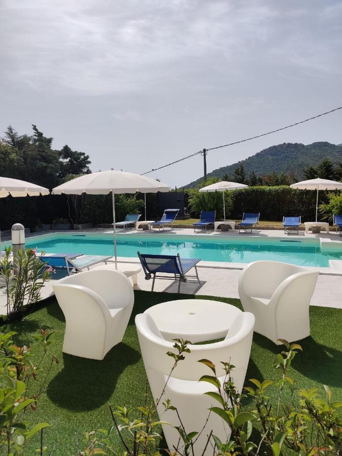 Natur Hotel Tanca Cardedu Buitenkant foto